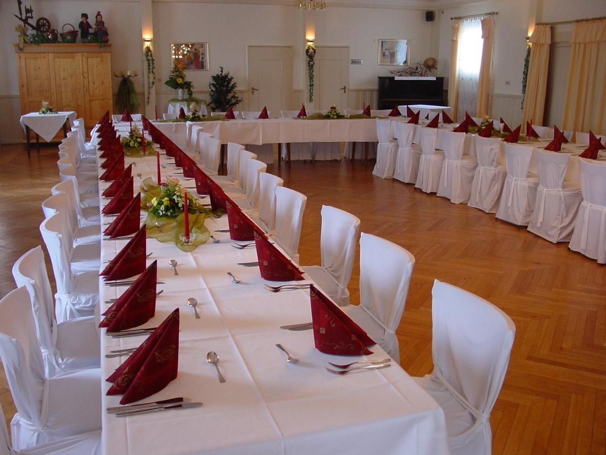 Gasthof Rockensuess Schwalmstadt Extérieur photo