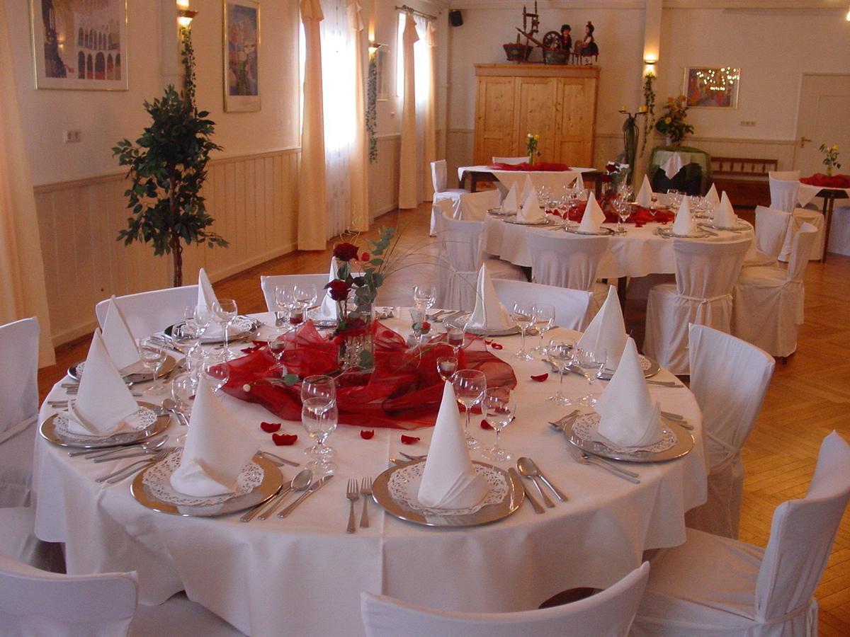 Gasthof Rockensuess Schwalmstadt Extérieur photo